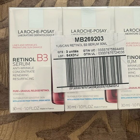La Roche-Posay Retinol Serum B3 Anti-Wrinkle Concentrate Renewing -1 fl Box - Picture 8 of 8